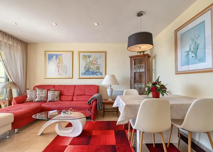 Apartament Oceanfront *